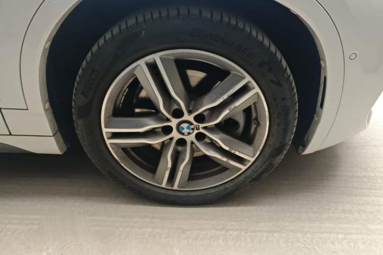 Used BMW X2 2020 sDrive25i Leading Model M Sport Package Right Front Wheel Hub