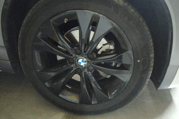 Used BMW X2 2020 sDrive20i M Sport Package Right Front Wheel Hub