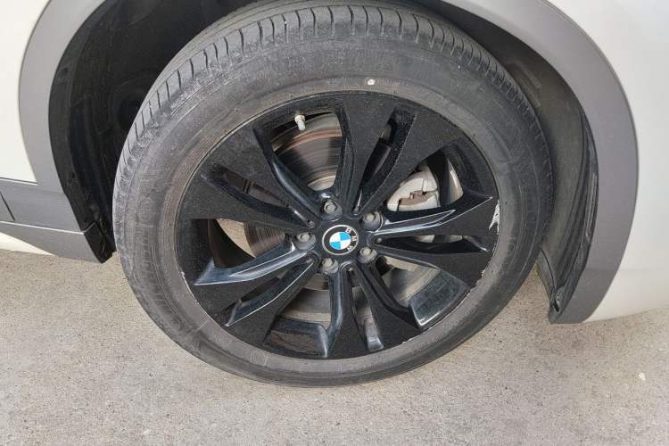 Used BMW X2 2020 sDrive20i M Sport Package Right Front Wheel Hub