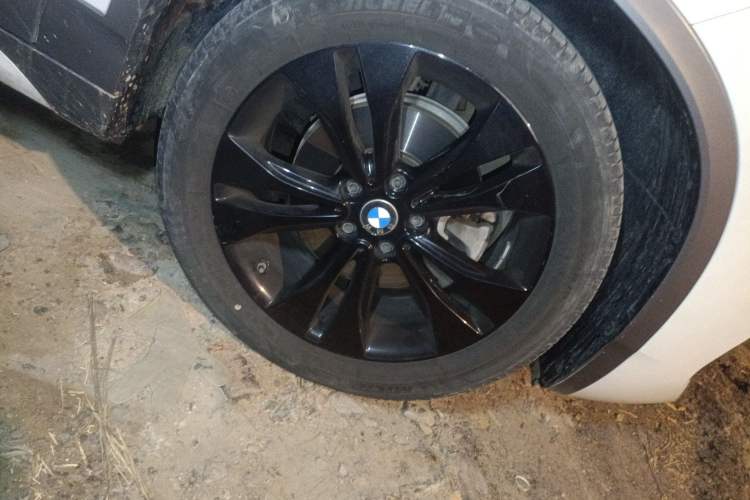 Used BMW X2 2020 sDrive20i M Sport Package Right Front Wheel Hub