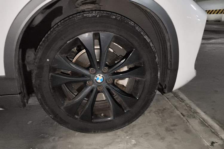 Used BMW X2 2020 sDrive20i M Sport Package Right Front Wheel Hub