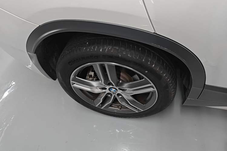 Used BMW X2 2020 sDrive25i Leading Model M Sport Package Right Rear Wheel Hub