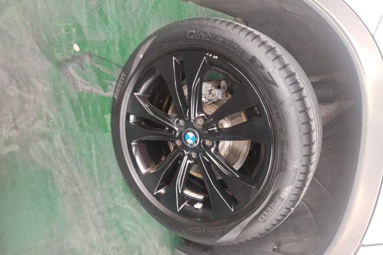 Used BMW X2 2020 sDrive20i M Sport Package Right Rear Wheel Hub