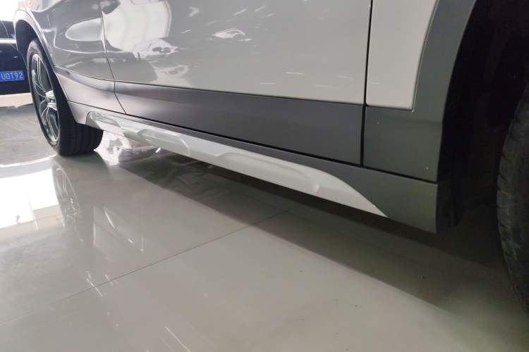 Used BMW X2 2020 sDrive25i Leading Model M Sport Package Right Side Sill