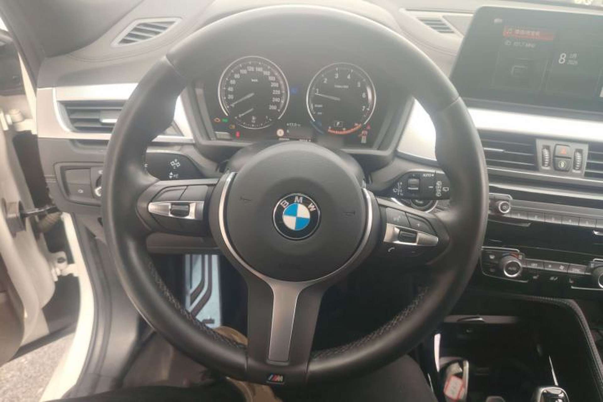 Used BMW X2 2020 sDrive25i Luxury Model with M Sport Package Steering Wheel