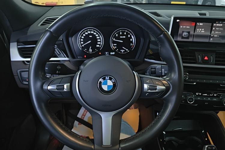 Used BMW X2 2020 sDrive25i Leading Model M Sport Package Steering Wheel