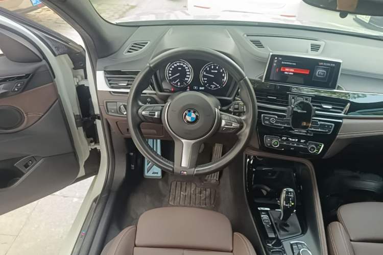 Used BMW X2 2020 sDrive25i Leading Model M Sport Package Steering Wheel