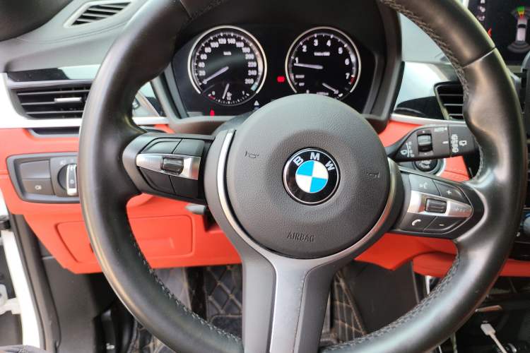 Used BMW X2 2020 sDrive25i Leading Model M Sport Package Steering Wheel