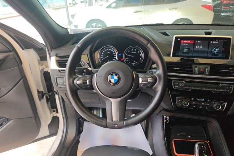 Used BMW X2 2020 sDrive25i Leading Model M Sport Package Steering Wheel