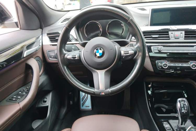 Used BMW X2 2020 sDrive25i Leading Model M Sport Package Steering Wheel
