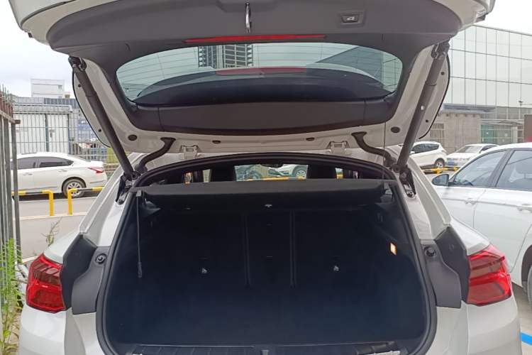 Used BMW X2 2020 sDrive25i Leading Model M Sport Package Trunk