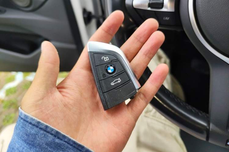 Used BMW X2 2020 xDrive25i M Sport Package Vehicle Key