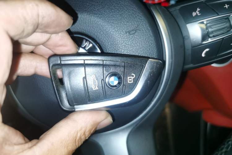 Used BMW X2 2020 sDrive25i Leading Model M Sport Package Vehicle Key