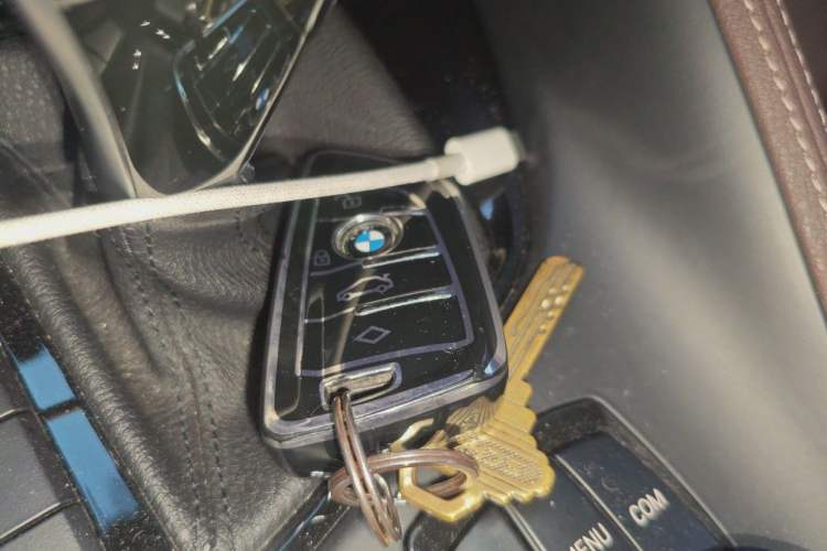 Used BMW X2 2020 sDrive25i Leading Model M Sport Package Vehicle Key