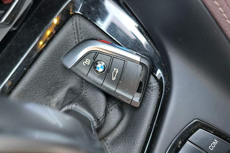 Used BMW X2 2020 sDrive25i Leading Model M Sport Package Vehicle Key