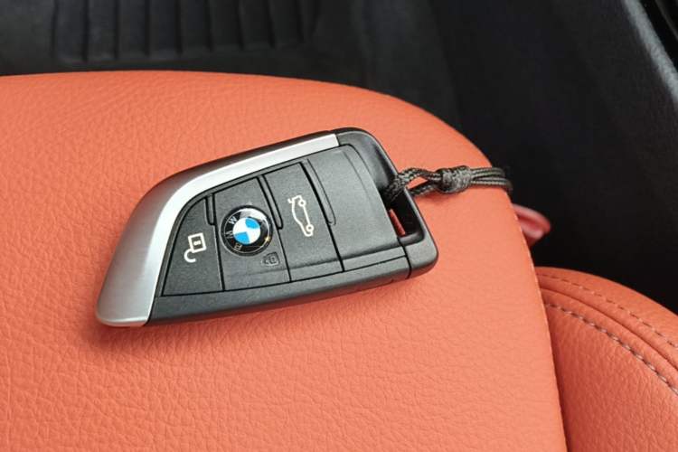 Used BMW X2 2020 sDrive25i Leading Model M Sport Package Vehicle Key
