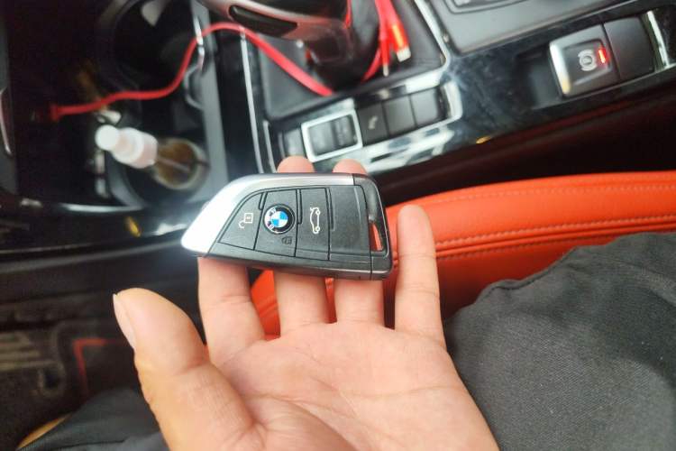 Used BMW X2 2020 sDrive25i Leading Model M Sport Package Vehicle Key