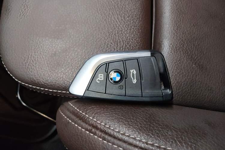 Used BMW X2 2020 sDrive25i Leading Model M Sport Package Vehicle Key