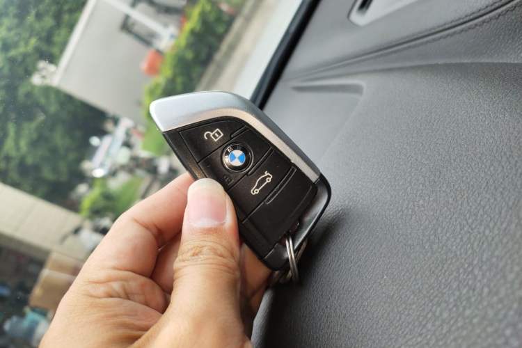 Used BMW X2 2020 sDrive25i Leading Model M Sport Package Vehicle Key
