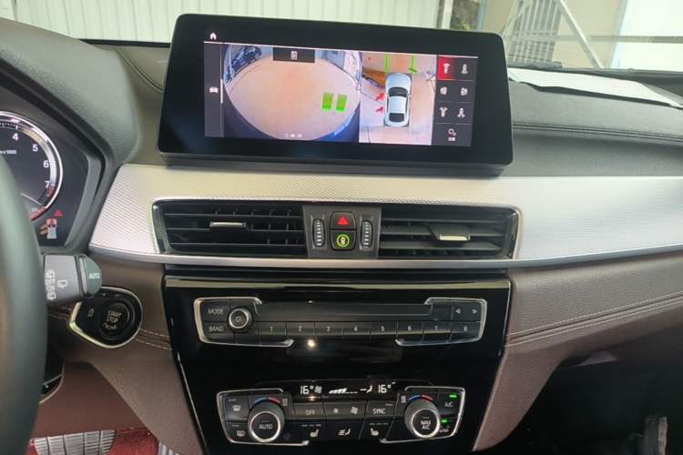 Used BMW X2 2020 sDrive25i Luxury Model with M Sport Package Audio And AC Panel
