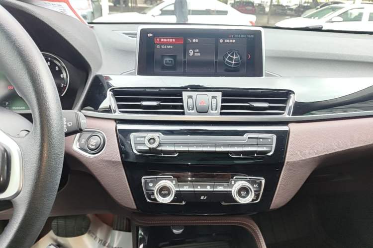 Used BMW X2 2020 sDrive20i M Sport Package Audio And AC Panel