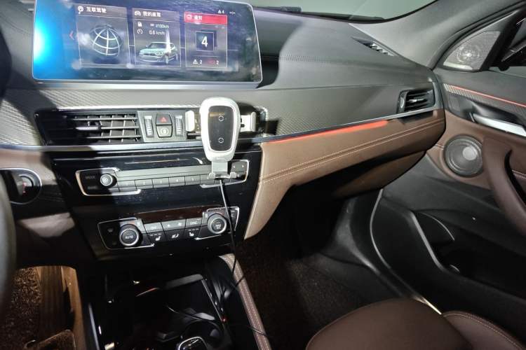 Used BMW X2 2020 sDrive25i Luxury M Sport Package Audio And AC Panel