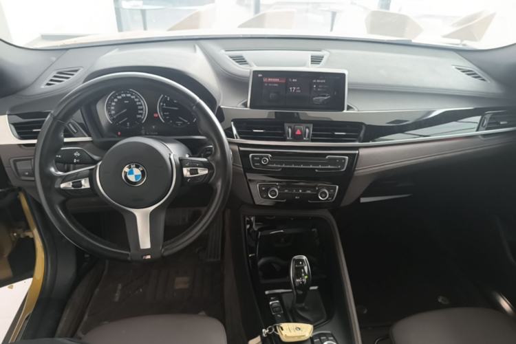 Used BMW X2 2020 sDrive25i Leading Model M Sport Package Center Console