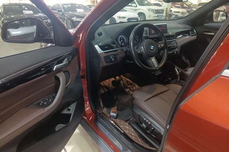 Used BMW X2 2020 sDrive25i Leading Model M Sport Package Driver Seat