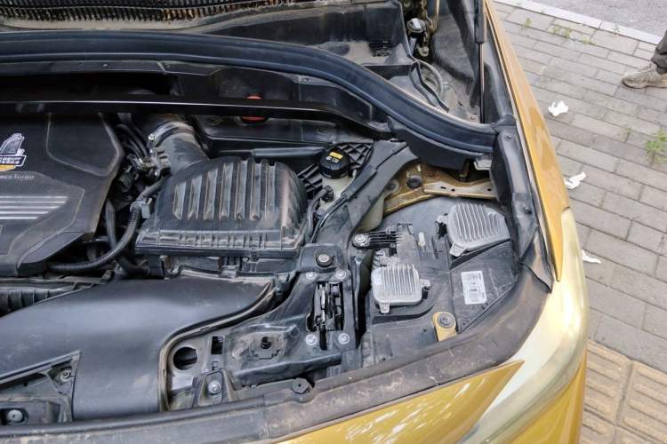 Used BMW X2 2020 sDrive20i M Sport Package Engine Bay Left