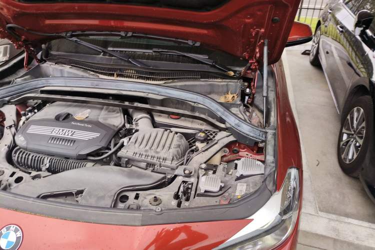 Used BMW X2 2020 xDrive25i M Sport Package Engine Bay Left