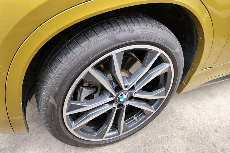 Used BMW X2 2020 sDrive25i Luxury Model with M Sport Package Exterior 4