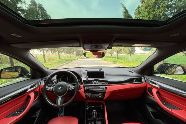 Used BMW X2 2020 sDrive25i Leading Model M Sport Package Interior 3