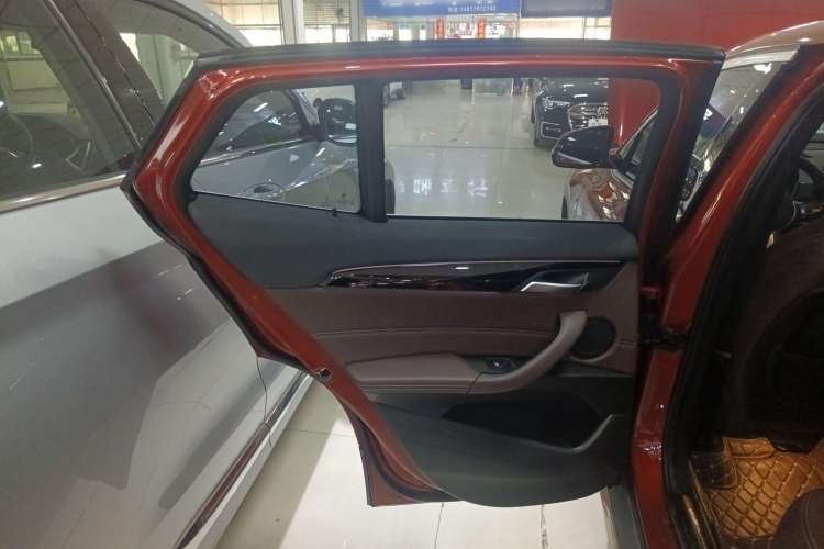 Used BMW X2 2020 sDrive25i Leading Model M Sport Package Interior 5