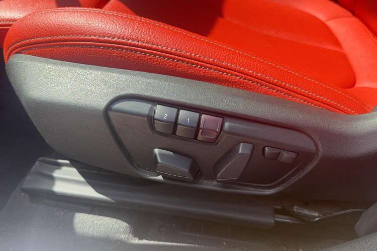Used BMW X2 2020 sDrive25i Leading Model M Sport Package Interior 5