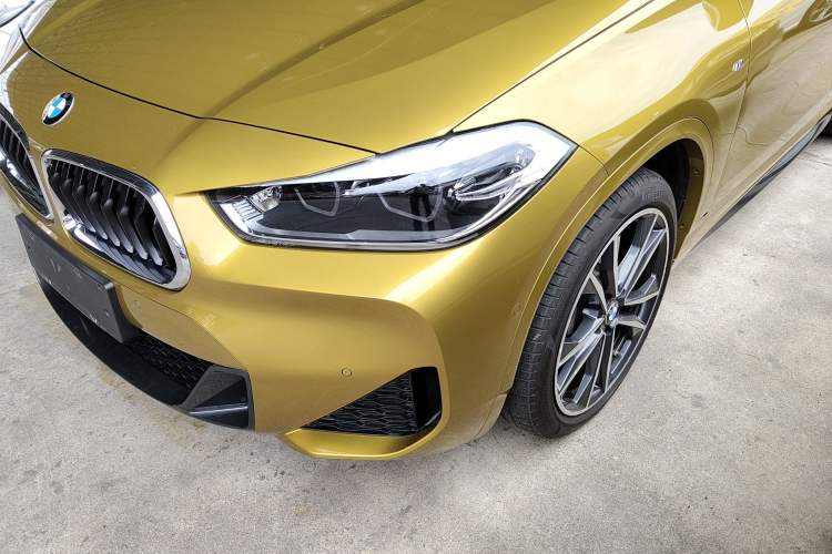 Used BMW X2 2020 sDrive25i Luxury Model with M Sport Package Left Front Headlight