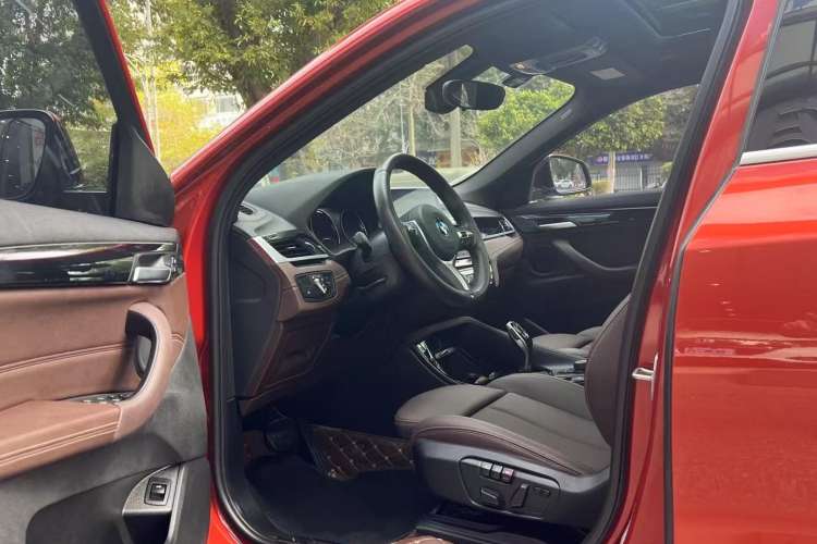 Used BMW X2 2020 sDrive25i Leading Model M Sport Package Left Front Seat