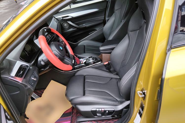 Used BMW X2 2020 sDrive25i Luxury Model with M Sport Package Left Front Seat