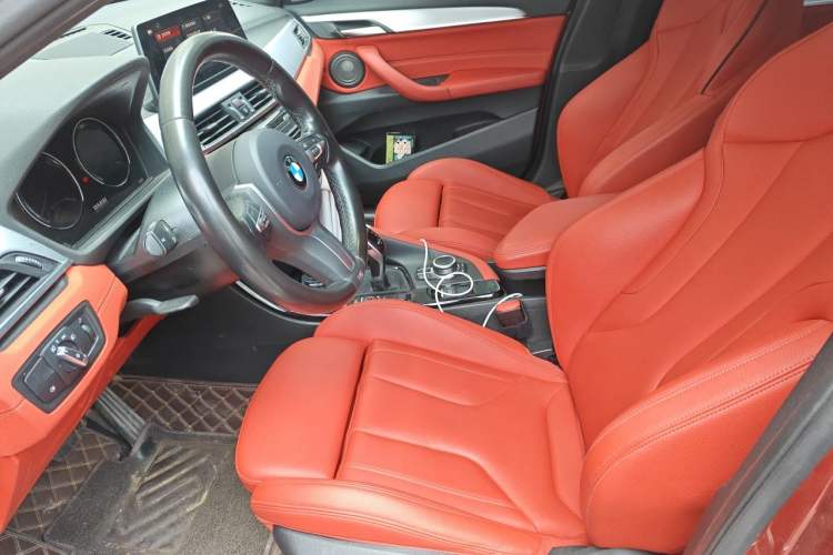 Used BMW X2 2020 sDrive25i Luxury Model with M Sport Package Left Front Seat