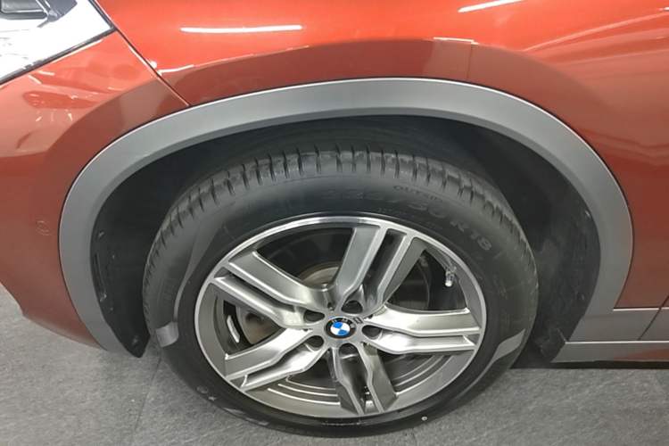 Used BMW X2 2020 sDrive25i Leading Model M Sport Package Left Front Wheel Hub