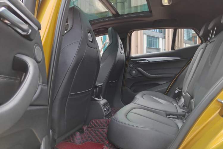 Used BMW X2 2020 sDrive25i Luxury Model with M Sport Package Left Rear Seat