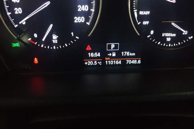 Used BMW X2 2020 sDrive20i M Sport Package Odometer Close Up