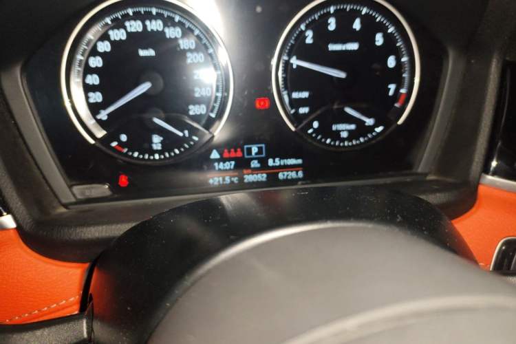 Used BMW X2 2020 sDrive25i Leading Model M Sport Package Odometer Close Up