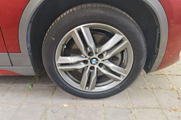 Used BMW X2 2020 sDrive25i Leading Model M Sport Package Right Front Wheel Hub