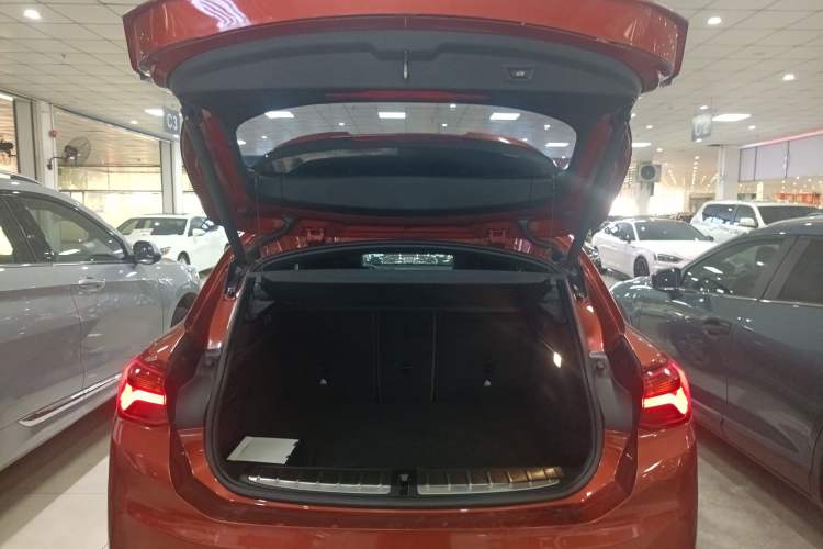 Used BMW X2 2020 sDrive25i Leading Model M Sport Package Trunk