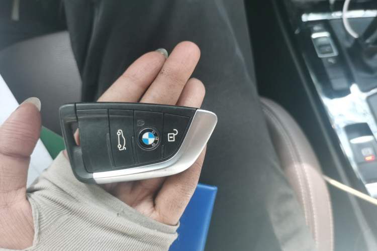 Used BMW X2 2020 sDrive25i Leading Model M Sport Package Vehicle Key