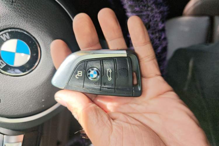 Used BMW X2 2020 sDrive25i Leading Model M Sport Package Vehicle Key