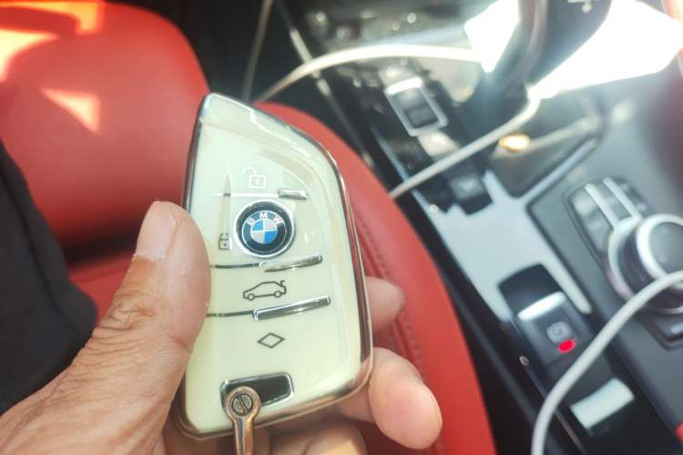 Used BMW X2 2020 xDrive25i M Sport Package Vehicle Key