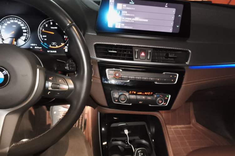 Used BMW X2 2021 Restyled sDrive25i Sharp Edition Audio And AC Panel