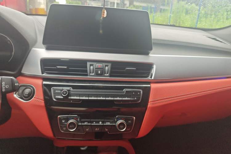 Used BMW X2 2021 sDrive25i Luxury Model with M Sport Package Audio And AC Panel