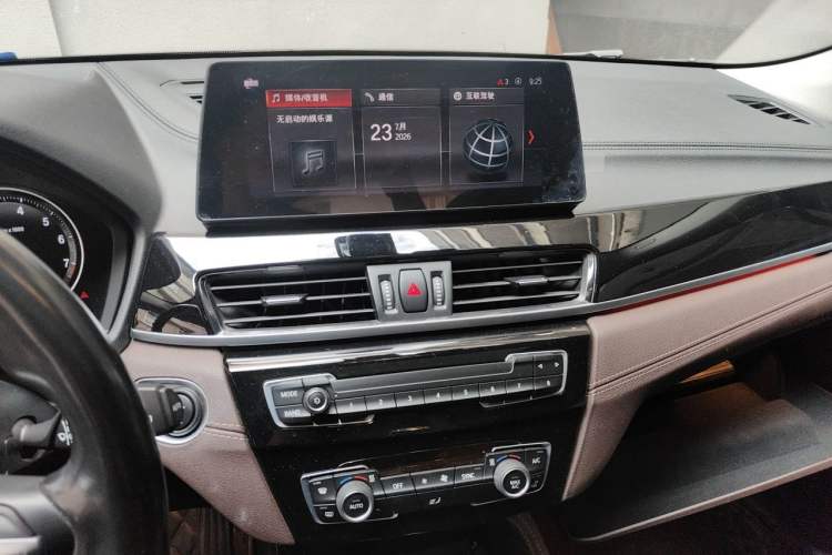 Used BMW X2 2021 sDrive25i M Sport Package Audio And AC Panel